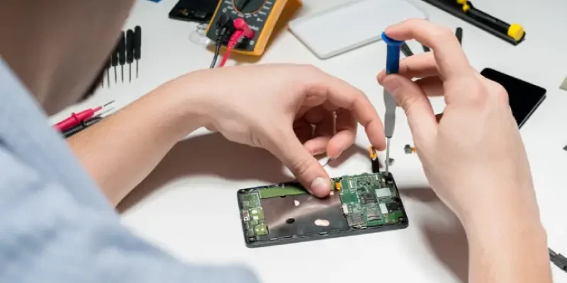 تعمیر گوشی آب خورده شیائومی